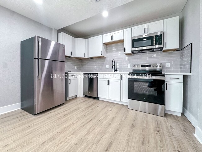 Photo - 7836 Brumblay St House