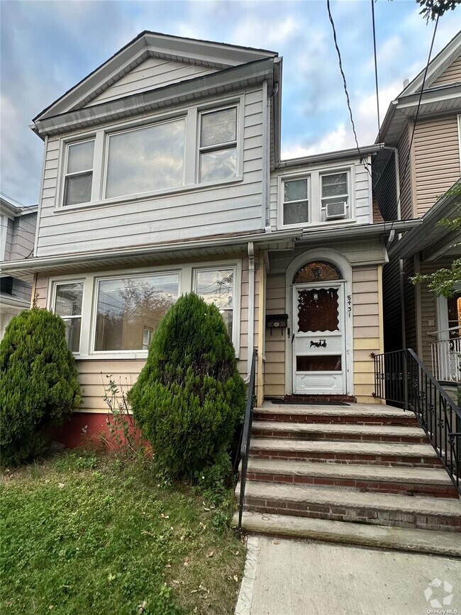 Building Photo - 84-31 122nd St