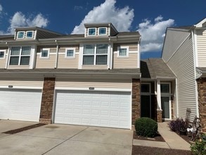 Building Photo - 1073 Somerset Springs Dr