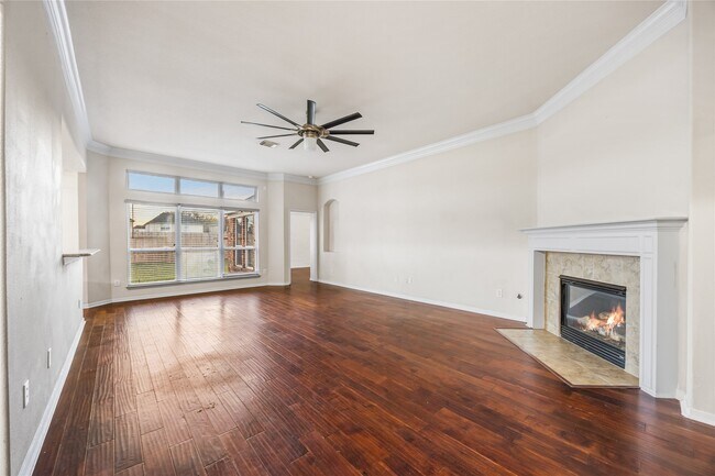Foto del edificio - 15410 Redbud Dale Ct