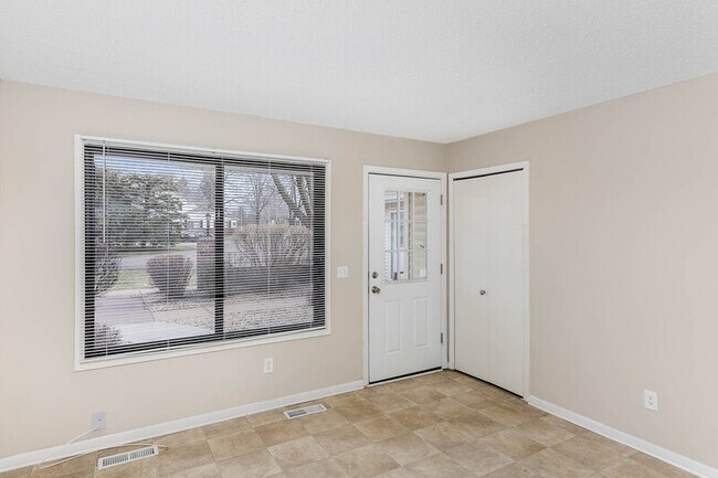 Building Photo - 4275 Centerville Rd