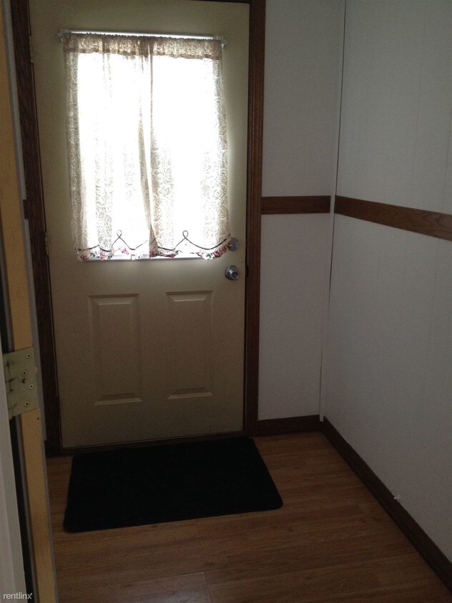 Primary Photo - 1719 3rd Ave N