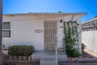 Building Photo - 4518-4522 52nd St