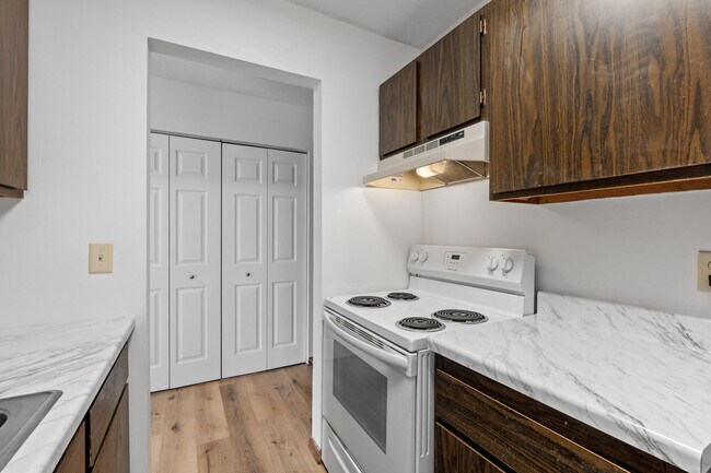 Foto del edificio - Solace on Lake Minnetonka