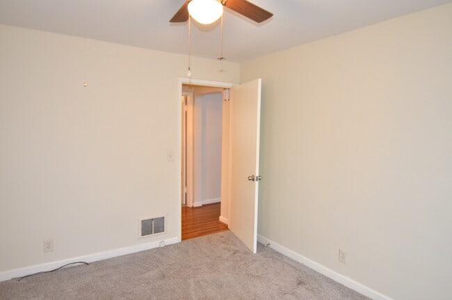 Foto del edificio - 7297 Chetbert Dr