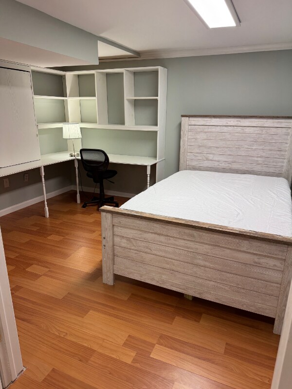 Foto del edificio - 3909 Silver Brook Dr