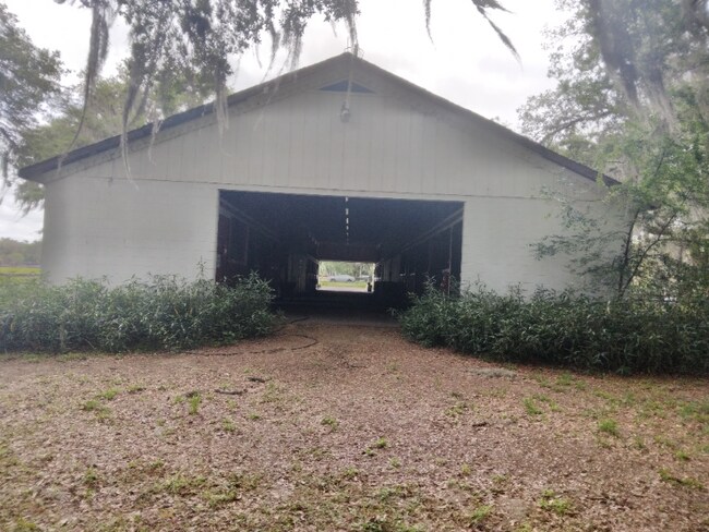 Foto del edificio - 8035 NW 120th St