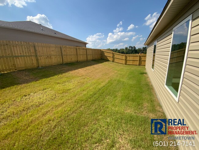 Building Photo - 4101 Red Maple Dr