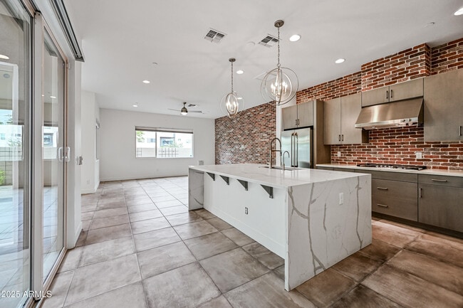 Building Photo - 6842 E ORION Dr