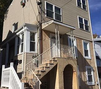 Primary Photo - 283 Water St