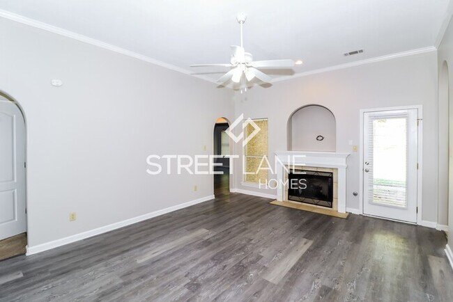 Foto del edificio - REDUCED!