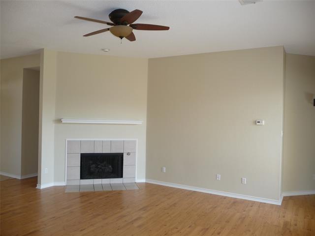 Building Photo - 5601 Tulip Dr