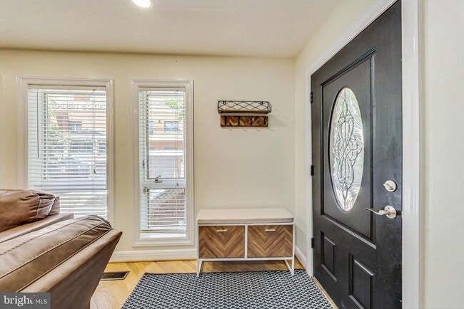 Building Photo - 4814 Hampden Ln