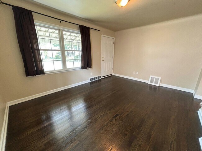 Foto del edificio - 2629 McDowell St