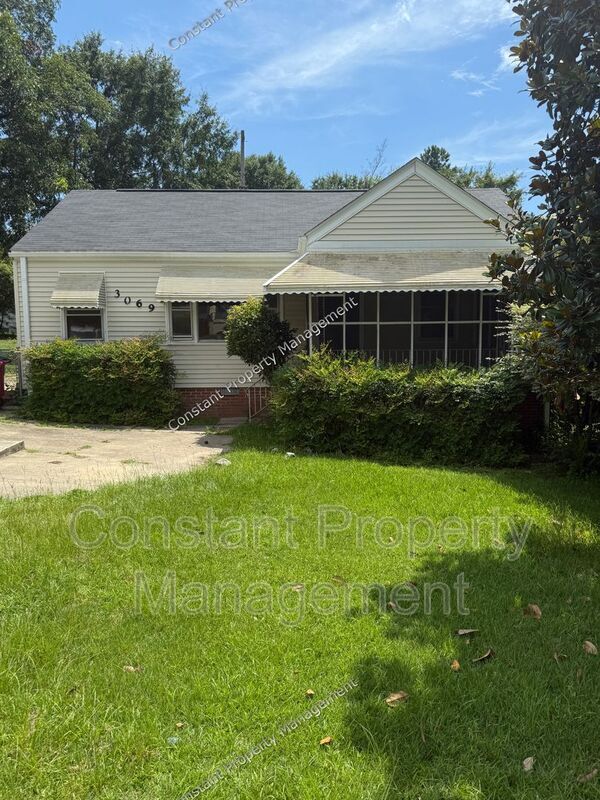 Foto del edificio - 3069 Somerset Dr