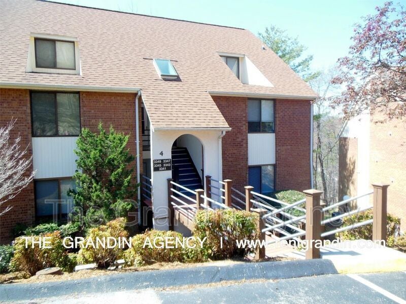 3341 Forest Ridge Rd, Cave Spring, VA 24018 House Rental in Cave