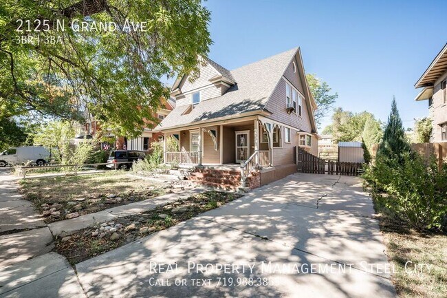 Building Photo - 2125 N Grand Ave