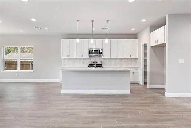 Foto del edificio - 1415 Diceman Ave