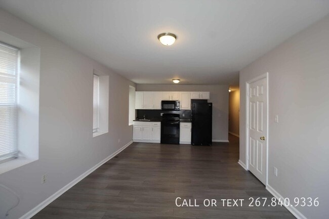 Building Photo - 1016-1018 S 52nd St-16.2B