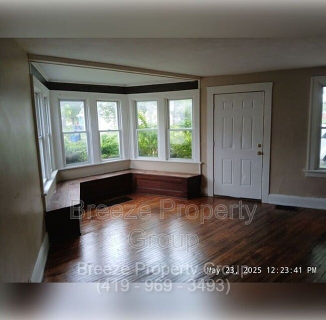 Building Photo - 226 Langdon St