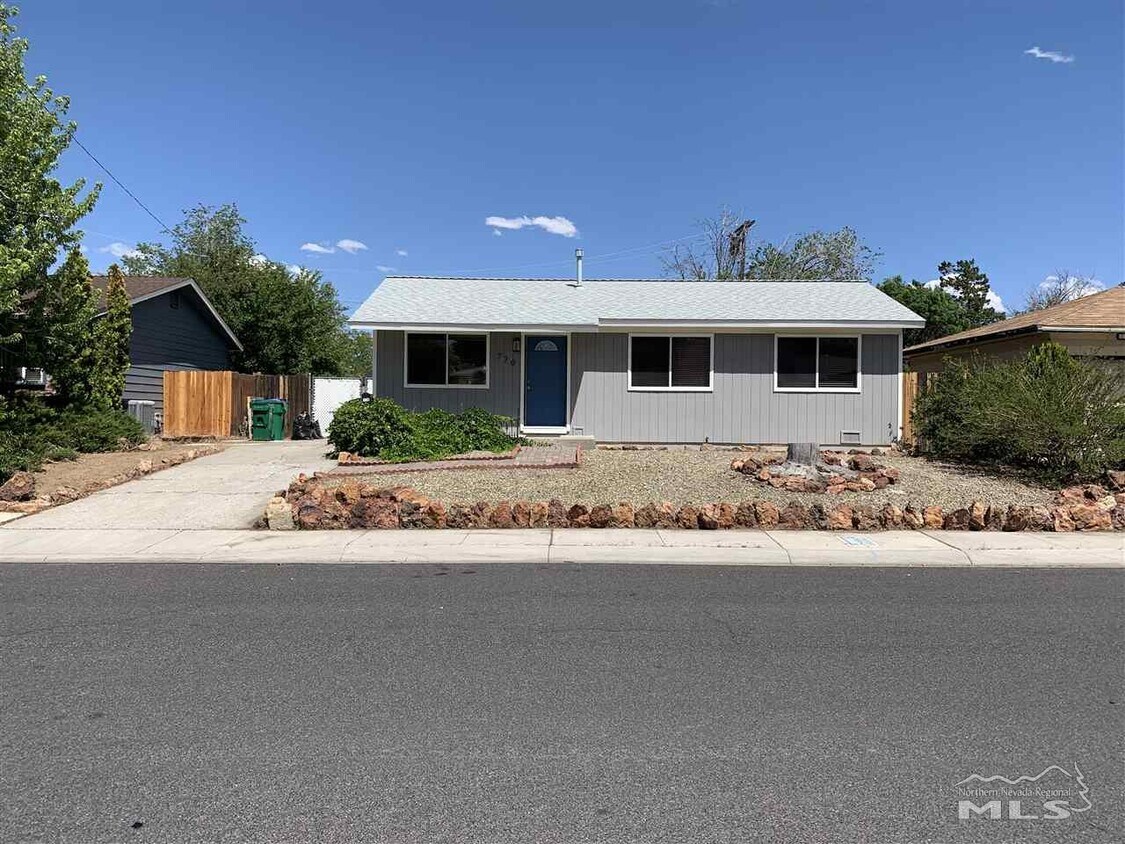 Primary Photo - 770 Ibis Ln