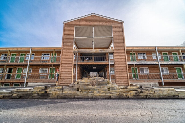 Building Photo - 1057 Indian Point Rd