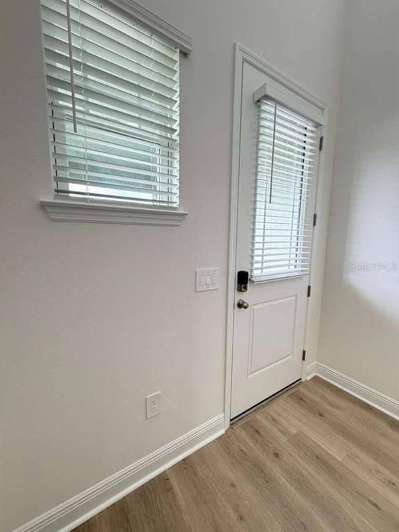 Building Photo - 2265 Hen Rd