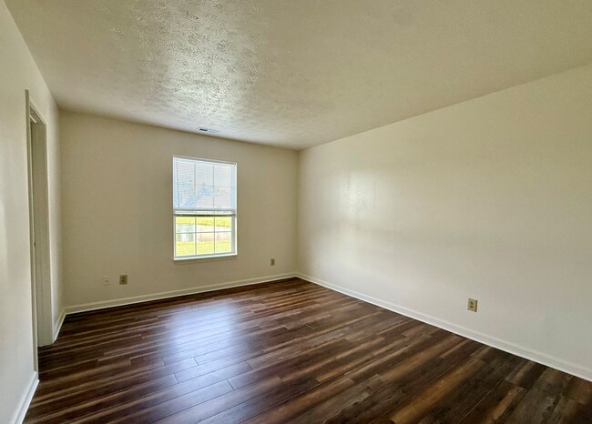 Foto del edificio - 320 Woodberry Dr