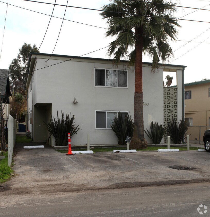 Foto del edificio - 830 Chestnut Ave