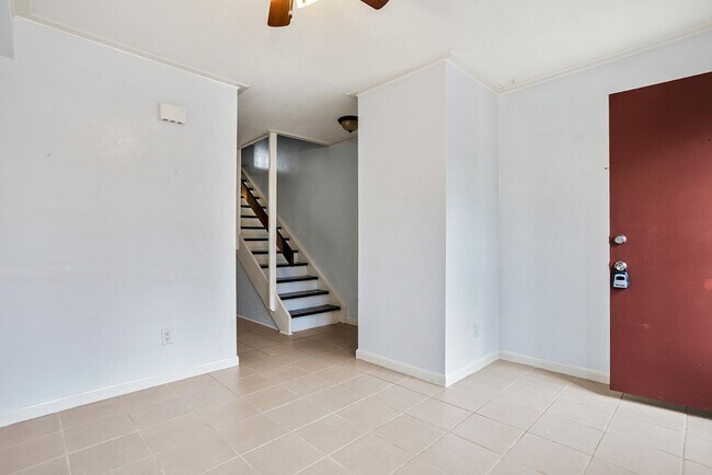 Foto del edificio - 2 Bedroom 1 Bath Condominium Located in Johnson City, TN