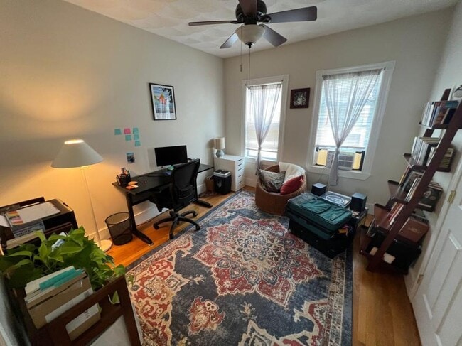Building Photo - 2.0 bedroom in Somerville Massachusetts 02144