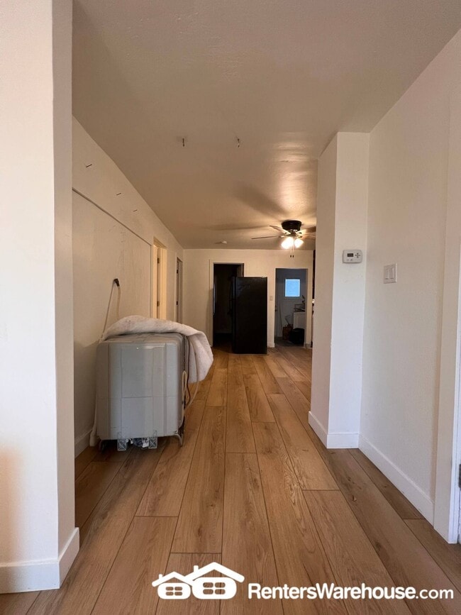 Foto del edificio - 905 SE 9th St