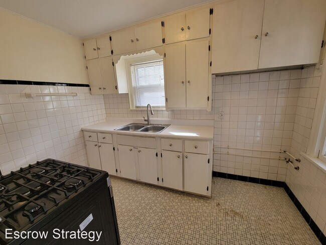 Building Photo - 3 br, 2 bath House - 2209 NW 31st Street