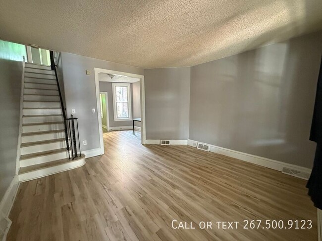 Photo - 1928 Haworth St House