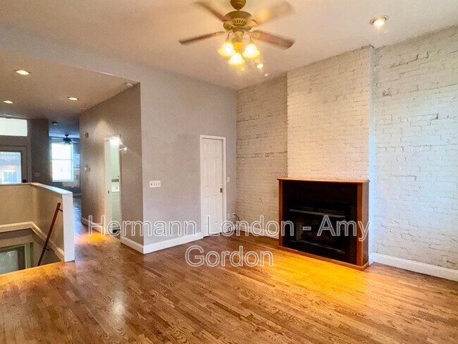 Foto del edificio - 1714 S Tucker Blvd