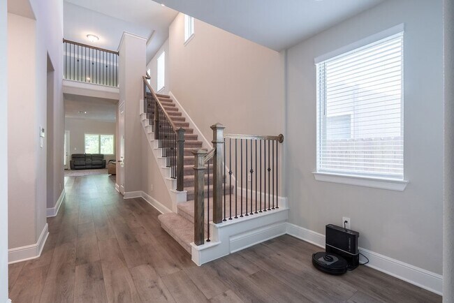 Building Photo - 27479 Vivace Dr