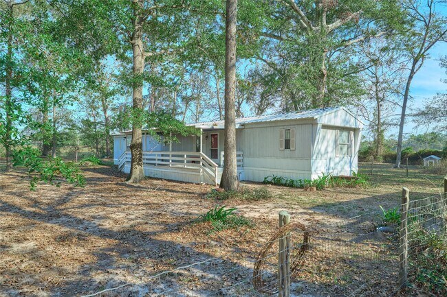 Building Photo - 17381 FM 1484 Rd