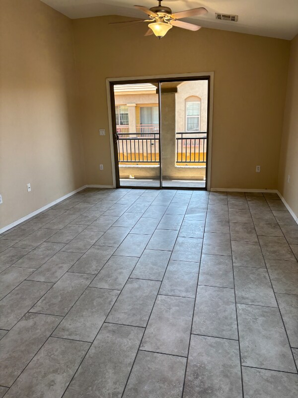 Foto del edificio - 17150 N 23rd St
