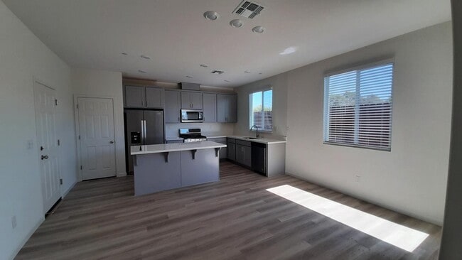 Building Photo - 4602 Ring Neck Ln