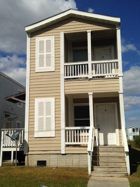 Primary Photo - 12124 Prudie Cir
