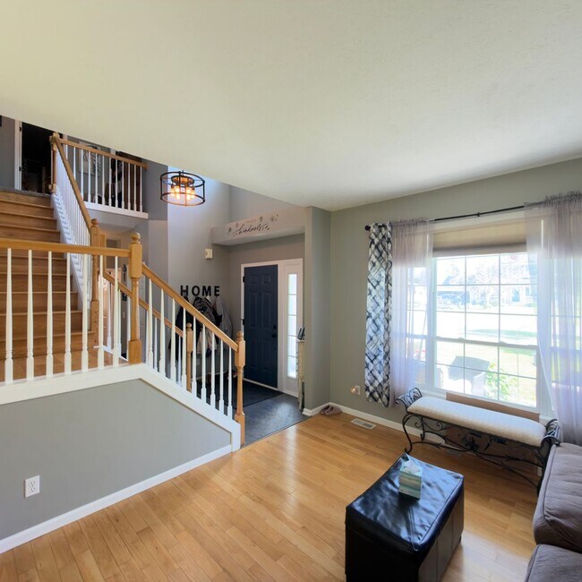 Foto del edificio - Single Family Home In The Desirable Cannon Farms Neighborhood!