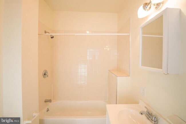 Foto del edificio - 4244 Spruce St