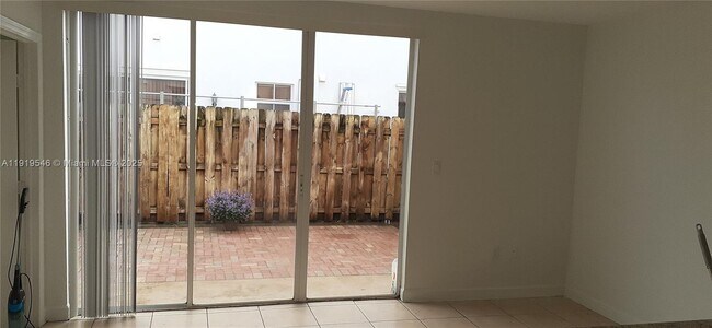 Foto del edificio - 8091 W 36th Ave