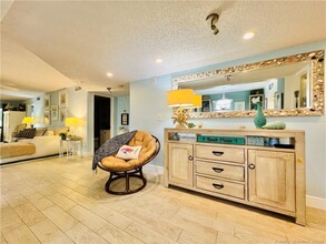 Building Photo - 10044 S Ocean Dr