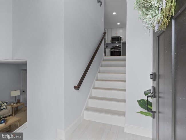 Foto del edificio - 3416 Sunny View Dr