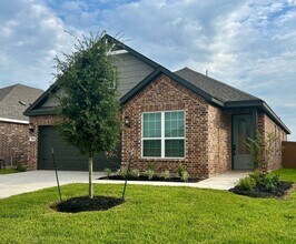 Building Photo - 1031 Rosewood Trl