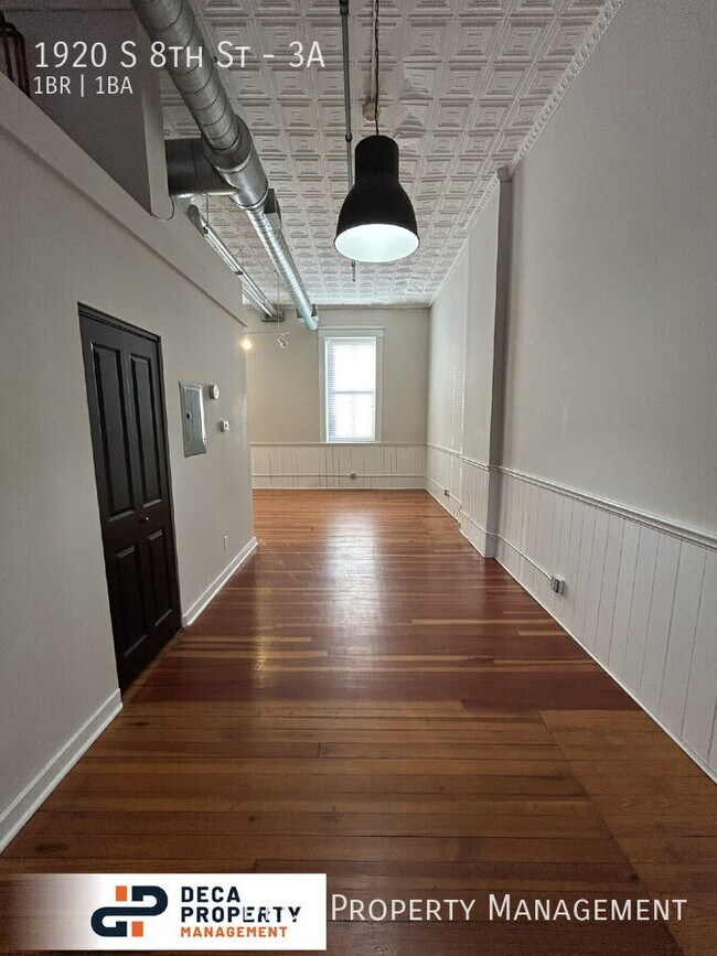 Foto del edificio - 1920 S 8th St