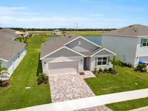 Building Photo - 9082 Venetian Sq