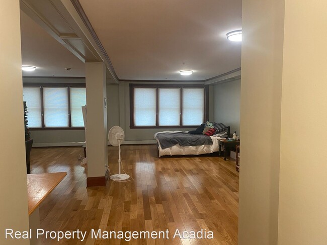 Foto del edificio - 1 br, 1 bath House - 88 Hammond St. Apt. #7