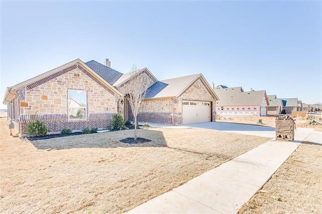 Building Photo - 320 Oar Wood Dr